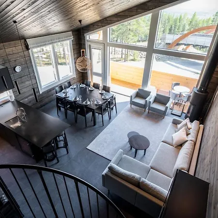 Lägenhetshotell Ski-inn Pyhaelinna 4*