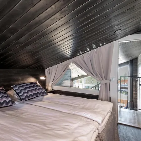Ski-inn Pyhaelinna 4* Pyhätunturi