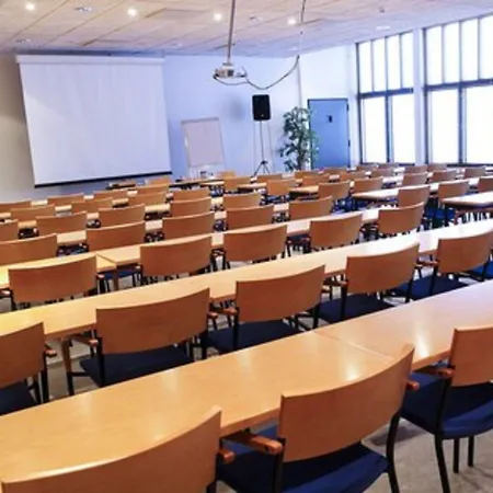 Ski-inn Pyhaelinna Lägenhetshotell