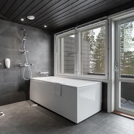 Ski-inn Pyhaelinna Lägenhetshotell