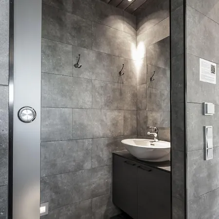 Ski-inn Pyhaelinna 아파트호텔 파이하튠튜리