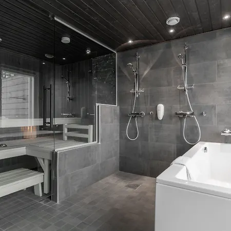 Lägenhetshotell Ski-inn Pyhaelinna 4*